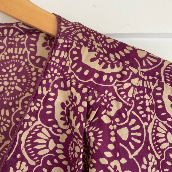 100% silk Top w/ brass buttons - Picture 7 of 10